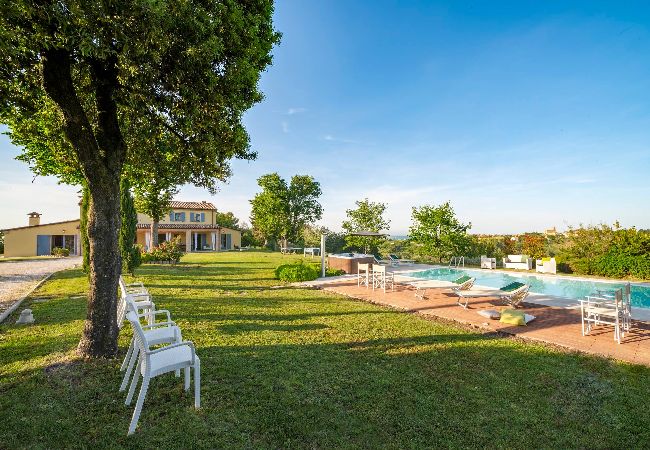 Villa a San Costanzo - Villa Elettra 12+2 Villa a San Costanzo - Villa Elettra 12+2