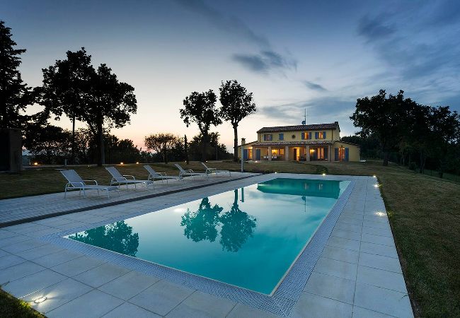 Villa a San Costanzo - Villa Elettra 12+2 Villa a San Costanzo - Villa Elettra 12+2