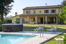 Villa a San Costanzo - Villa Elettra 12+2