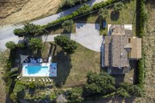 Villa a San Costanzo - Villa Elettra 12+2