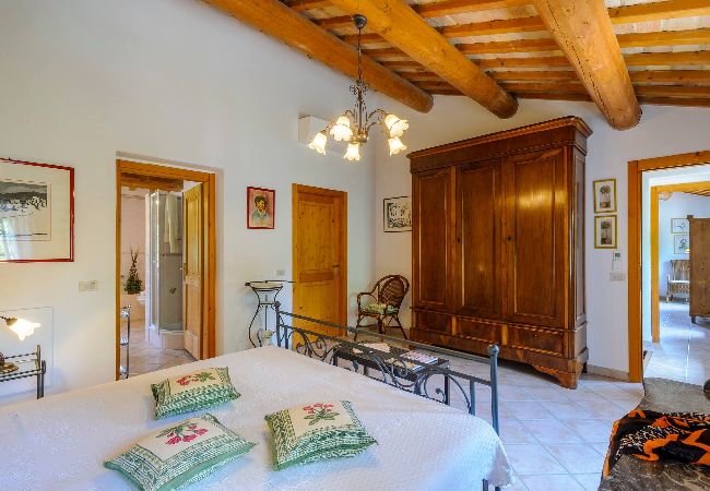 Villa a Mondavio - La Girolima 6+2 Villa a Mondavio - La Girolima 6+2