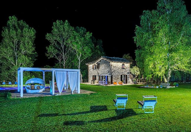 Villa a Sarnano - Casalino Galassi 4+2 Villa a Sarnano - Casalino Galassi 4+2