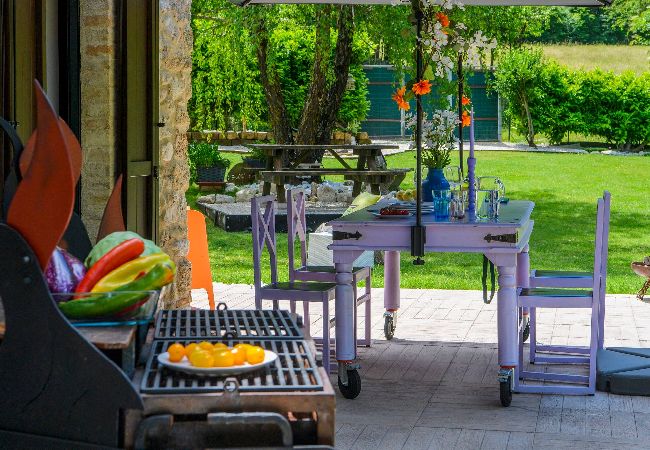 Villa a Sarnano - Casalino Galassi 4+2 Villa a Sarnano - Casalino Galassi 4+2