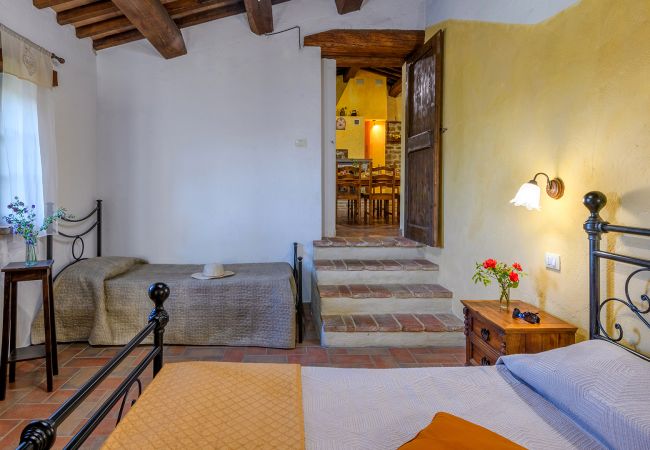 Villa a Apecchio - Ca Quattrocchi 10+3 Villa a Apecchio - Ca Quattrocchi 10+3