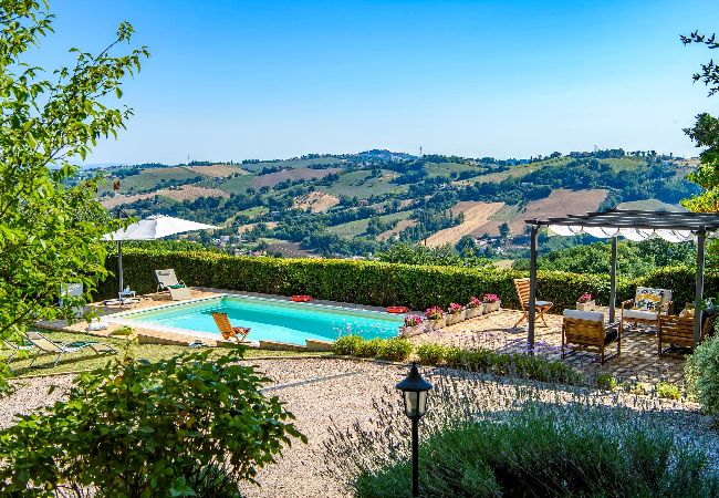 Villa a Ripe San Ginesio - Casa Felicità 8 Villa a Ripe San Ginesio - Casa Felicità 8