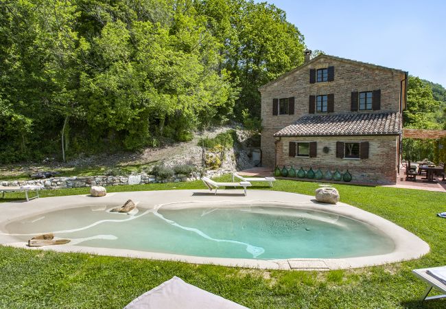 Villa a Montefelcino - Casa Melograno 11+2