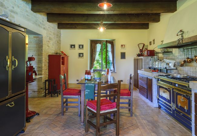 Villa a Sassocorvaro - Ca Seppe 8+4 Villa a Sassocorvaro - Ca Seppe 8+4
