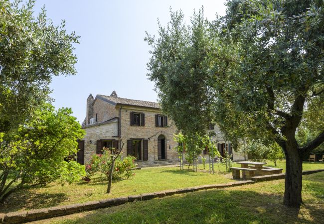 Villa a Mondavio - Ca Lucciola 12 Villa a Mondavio - Ca Lucciola 12