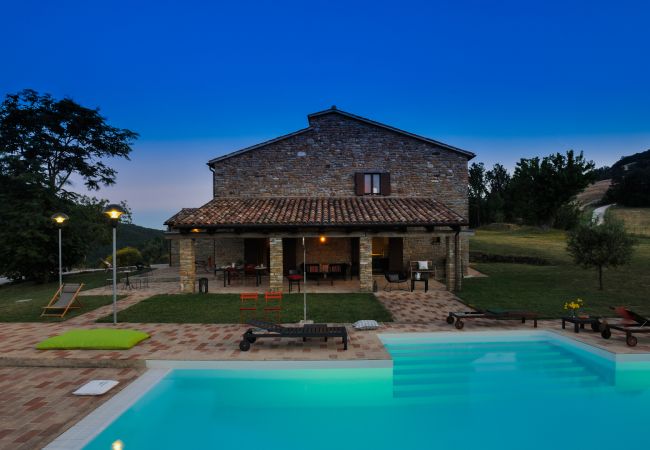 Villa a Pergola - Col di Luce 8