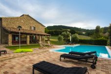 Villa a Pergola - Col di Luce 8