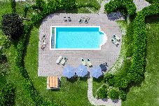 Villa in Acqualagna - Villa Colle 7+1