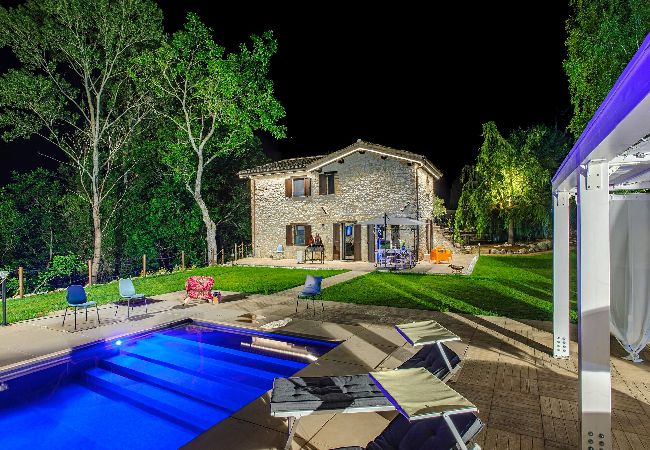 Villa in Sarnano - Casalino Galassi 4+2 Villa in Sarnano - Casalino Galassi 4+2