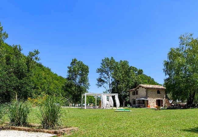 Villa in Sarnano - Casalino Galassi 4+2 Villa in Sarnano - Casalino Galassi 4+2