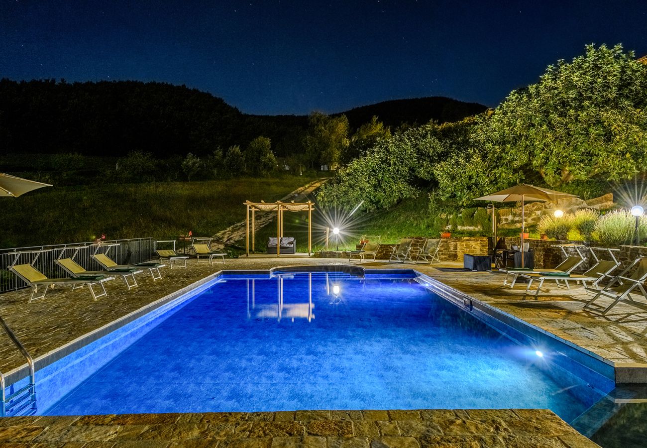 Villa in Apecchio - Ca Quattrocchi 10+3 Villa in Apecchio - Ca Quattrocchi 10+3