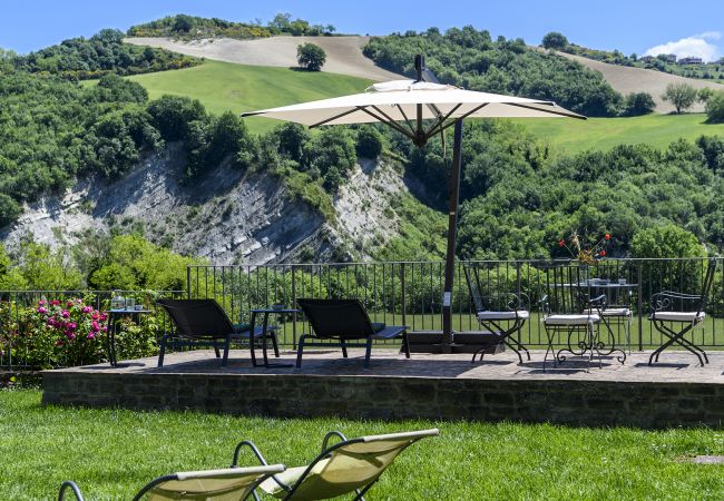 Villa in Sassocorvaro - Ca Seppe 8+4 Villa in Sassocorvaro - Ca Seppe 8+4