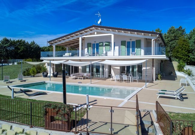 Villa in Acqualagna - Villa Montefalcone 8 Villa in Acqualagna - Villa Montefalcone 8