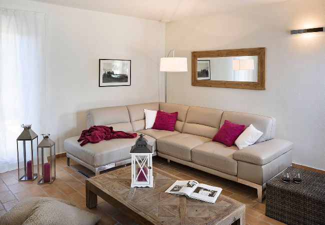 Villa in San Costanzo - Villa Elettra 12+2 Villa in San Costanzo - Villa Elettra 12+2