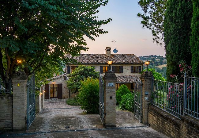 Villa in Mondavio - La Girolima 6+2 Villa in Mondavio - La Girolima 6+2