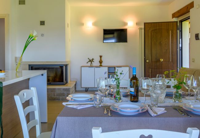 Villa in Piobbico - Acquanera 6+2 Villa in Piobbico - Acquanera 6+2