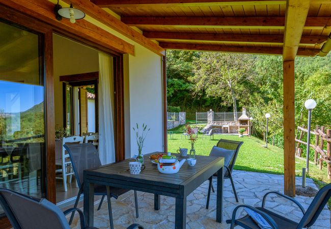 Villa in Piobbico - Acquanera 6+2 Villa in Piobbico - Acquanera 6+2