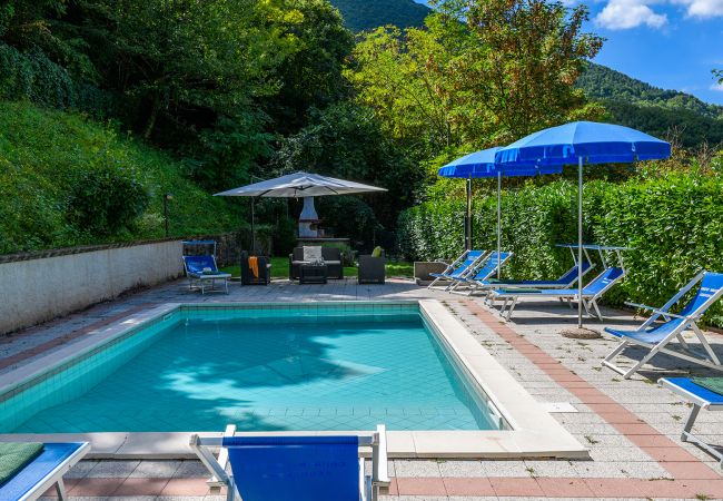 Villa in Piobbico - Acquanera 6+2 Villa in Piobbico - Acquanera 6+2