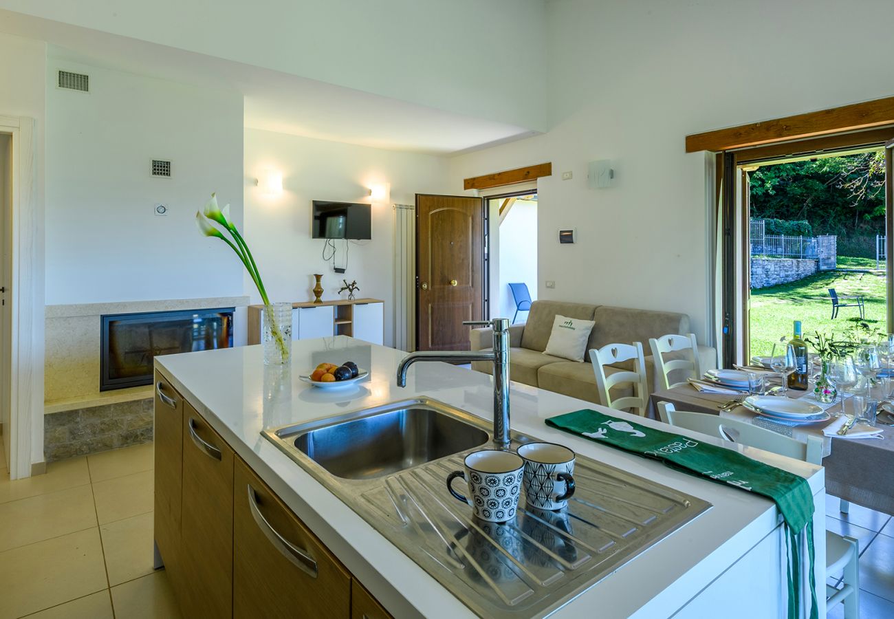 Villa in Piobbico - Acquanera 6+2 Villa in Piobbico - Acquanera 6+2