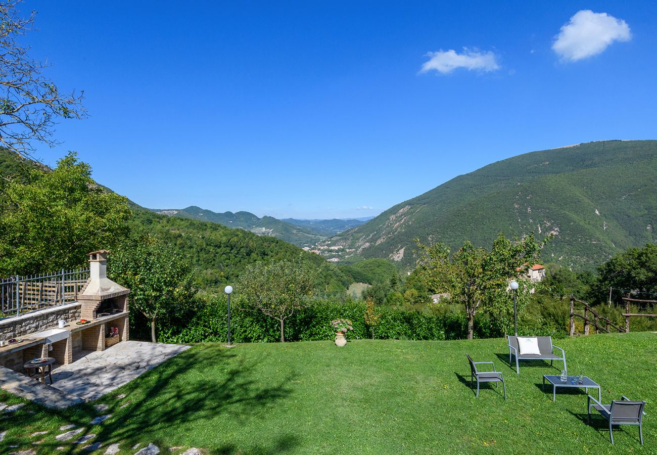 Villa in Piobbico - Acquanera 6+2 Villa in Piobbico - Acquanera 6+2