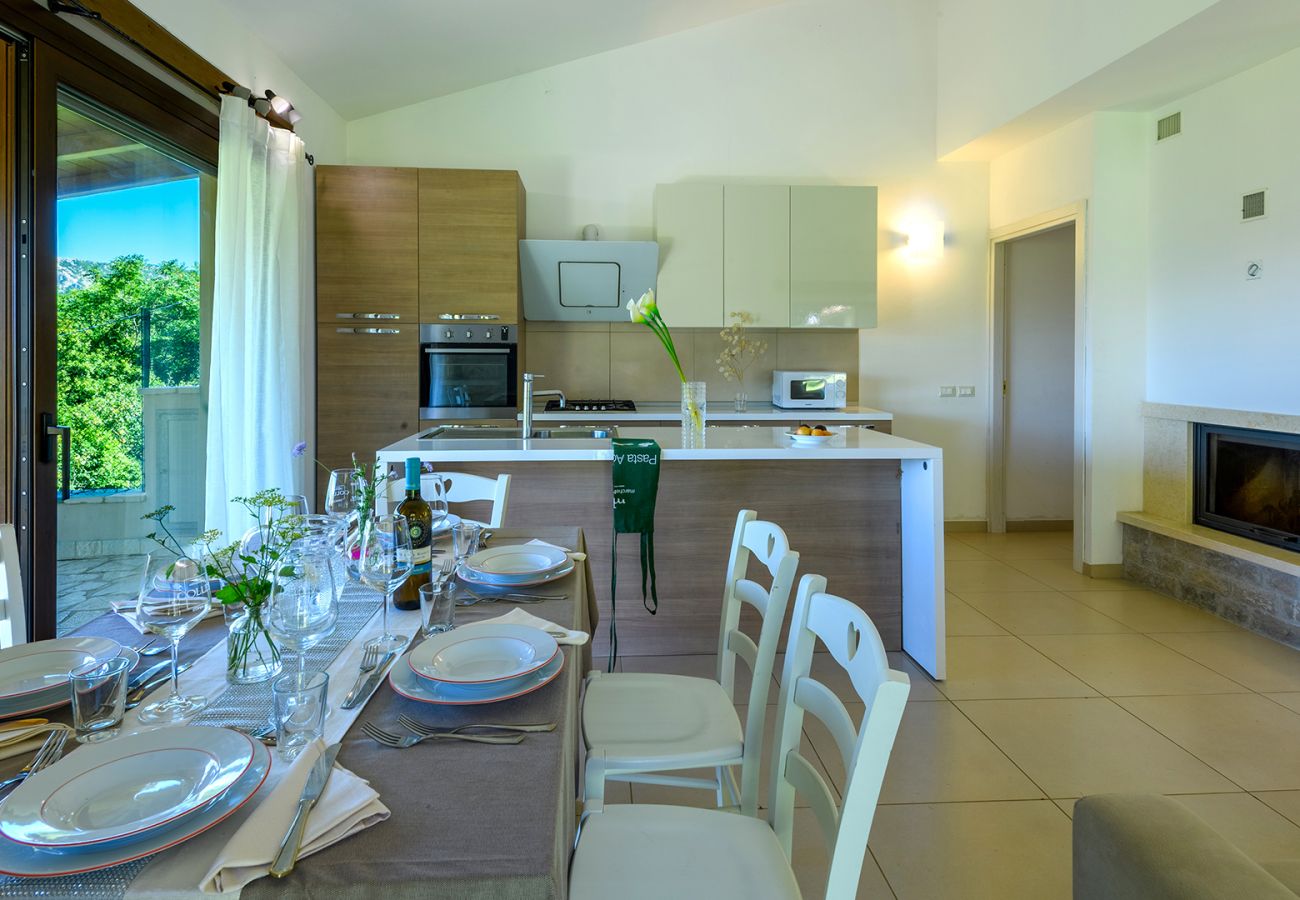 Villa in Piobbico - Acquanera 6+2 Villa in Piobbico - Acquanera 6+2