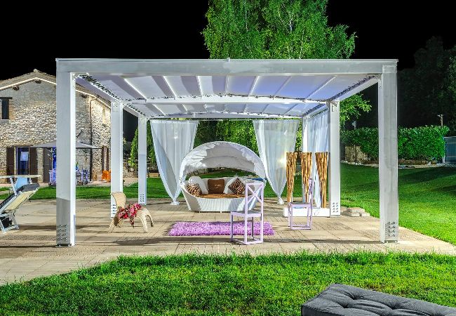 Villa in Sarnano - Casalino Galassi 4+2 Villa in Sarnano - Casalino Galassi 4+2