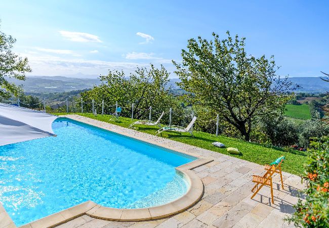 Villa in Cartoceto - Casale Partemio 8 Villa in Cartoceto - Casale Partemio 8