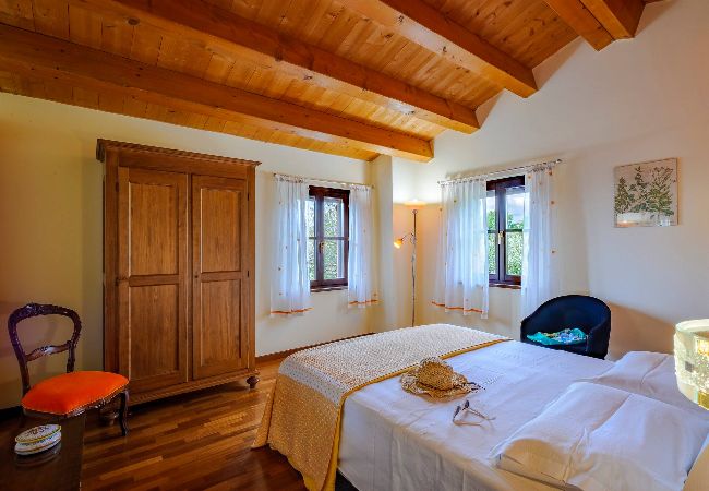 Villa in Cartoceto - Casale Partemio 8 Villa in Cartoceto - Casale Partemio 8