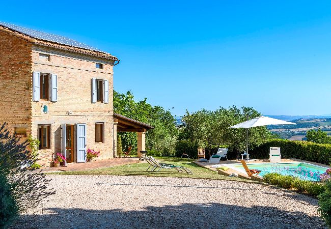 Villa in Ripe San Ginesio - Casa Felicità 8 Villa in Ripe San Ginesio - Casa Felicità 8