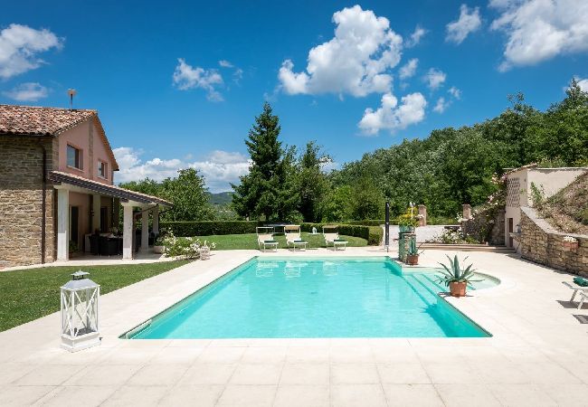 Villa in Apecchio - Chipieri 4+2 Villa in Apecchio - Chipieri 4+2