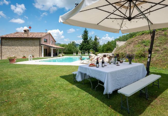 Villa in Apecchio - Chipieri 4+2 Villa in Apecchio - Chipieri 4+2